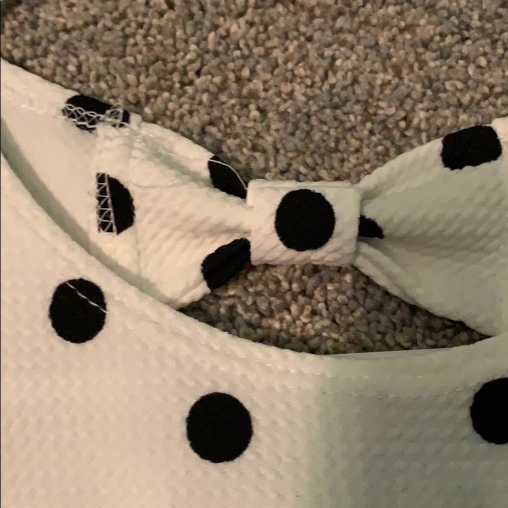 Dress - Picture 2 of 5